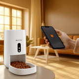 Review Smart Pet Feeder dan Kamera Pantau untuk Pemilik Hewan Peliharaan