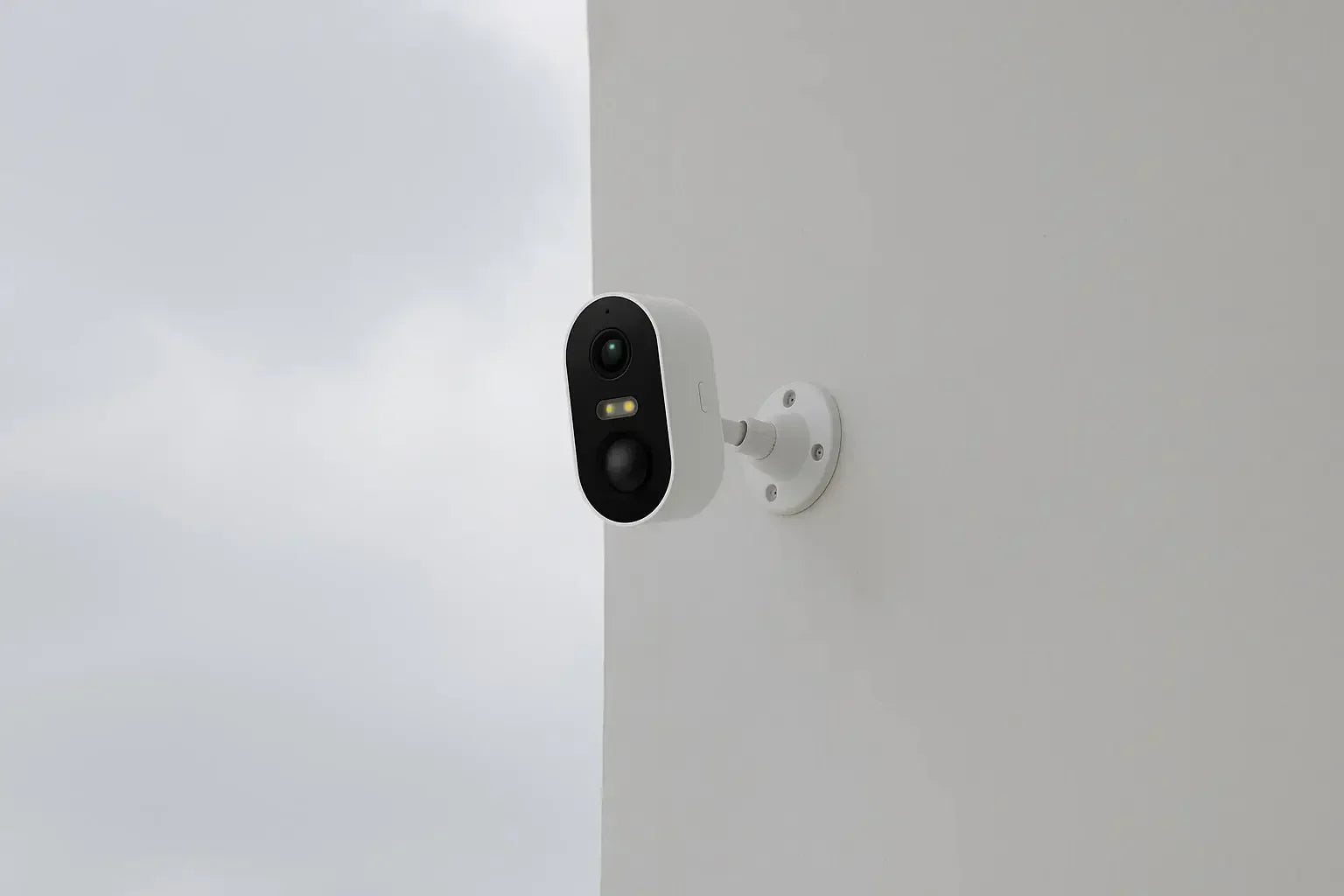 CCTV Tanpa Kabel Solusi Kamera Pengawas Terbaik untuk Keamanan Rumah dan Bisnis